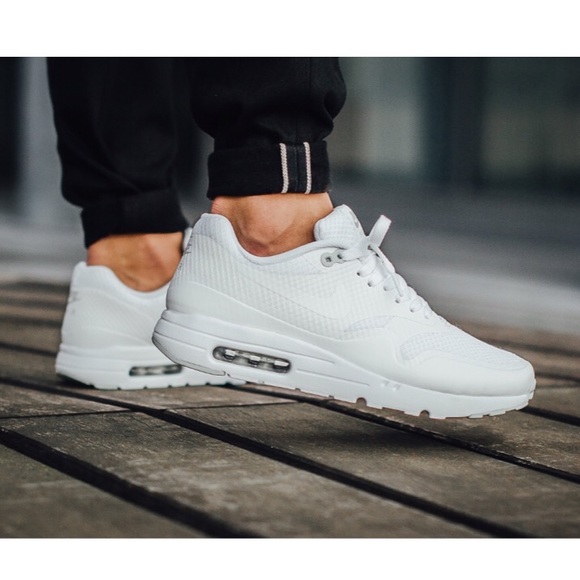 nike air max 1 gs white